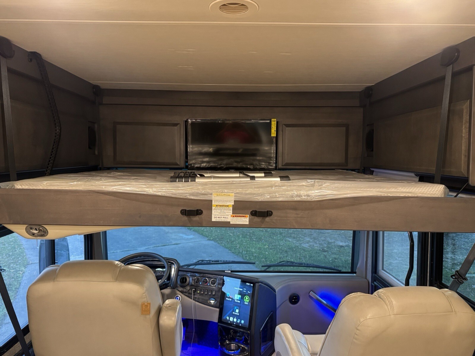 2022 Thor Thor Venician, F 42