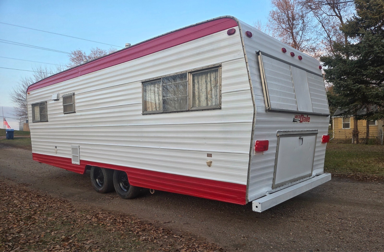 1971 RED DALE TRAVEL TRAILER