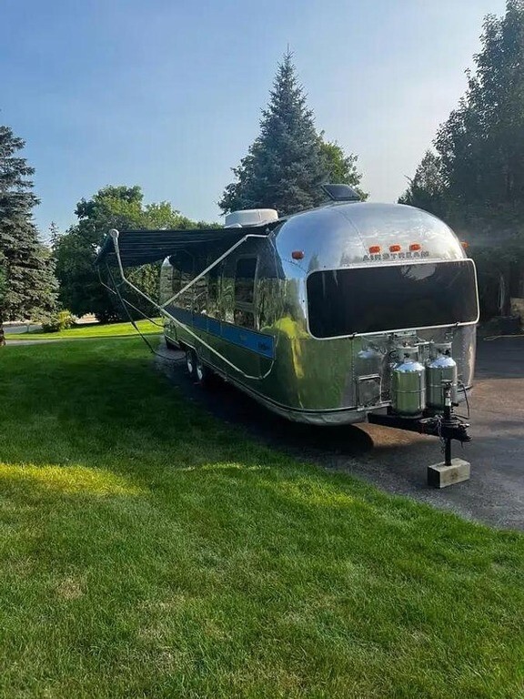 1977 Airstream Excella 500 Travel Trailer