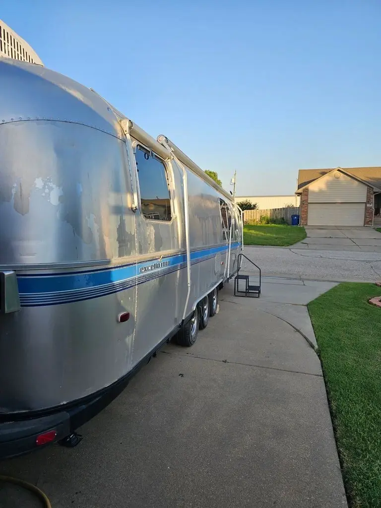 1998 Airstream Excella Travel Trailer