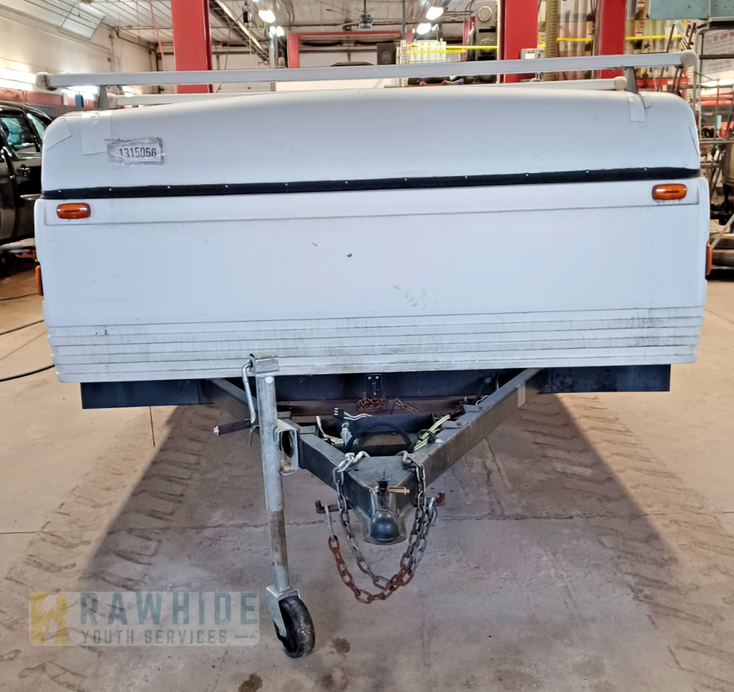 2000 Coleman Fleetwood