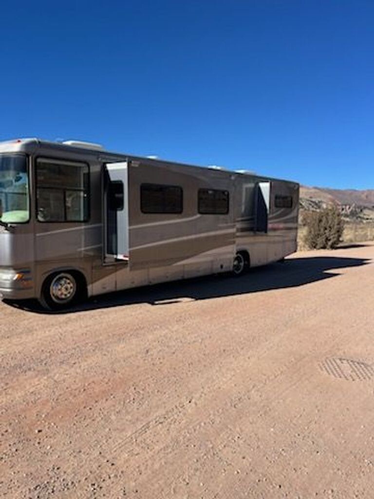 2003 Gulf Stream Sun Voyager Class A Motorhome