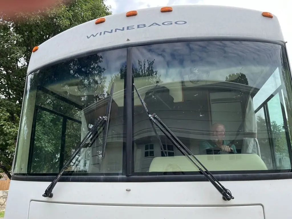 2004 Winnebago Sightseer Class A Motorhome