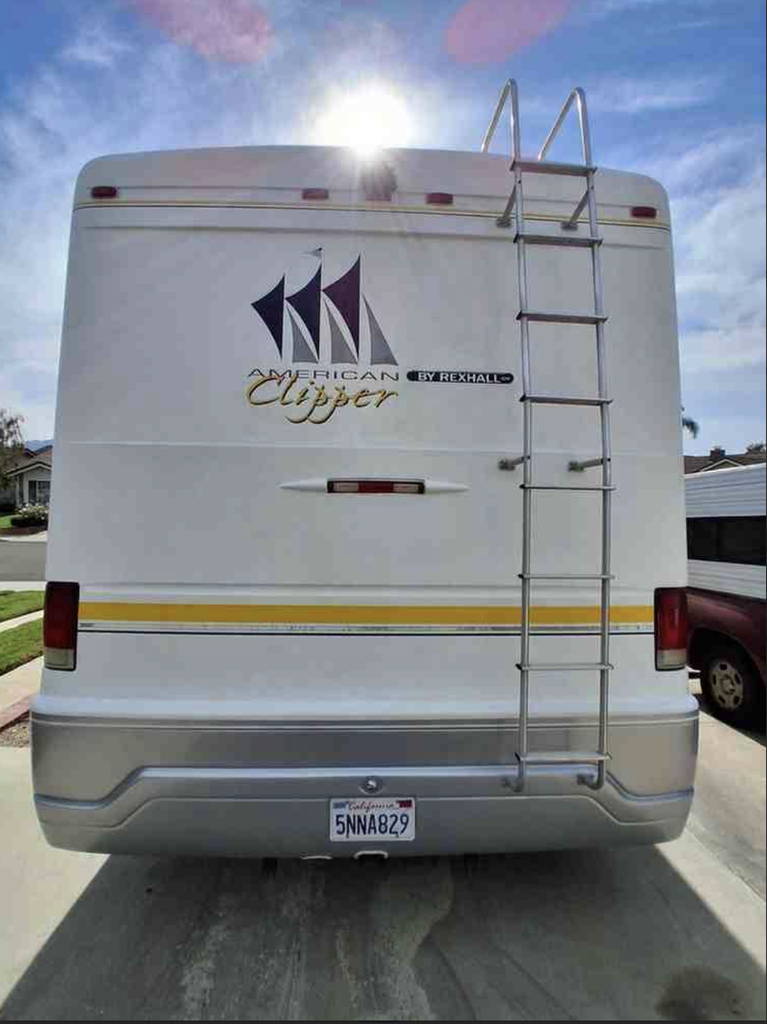 2005 Rexhall American Clipper Class A Motorhome