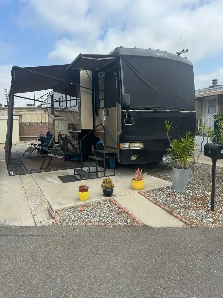 2006 Fleetwood Expedition Class A Motorhome