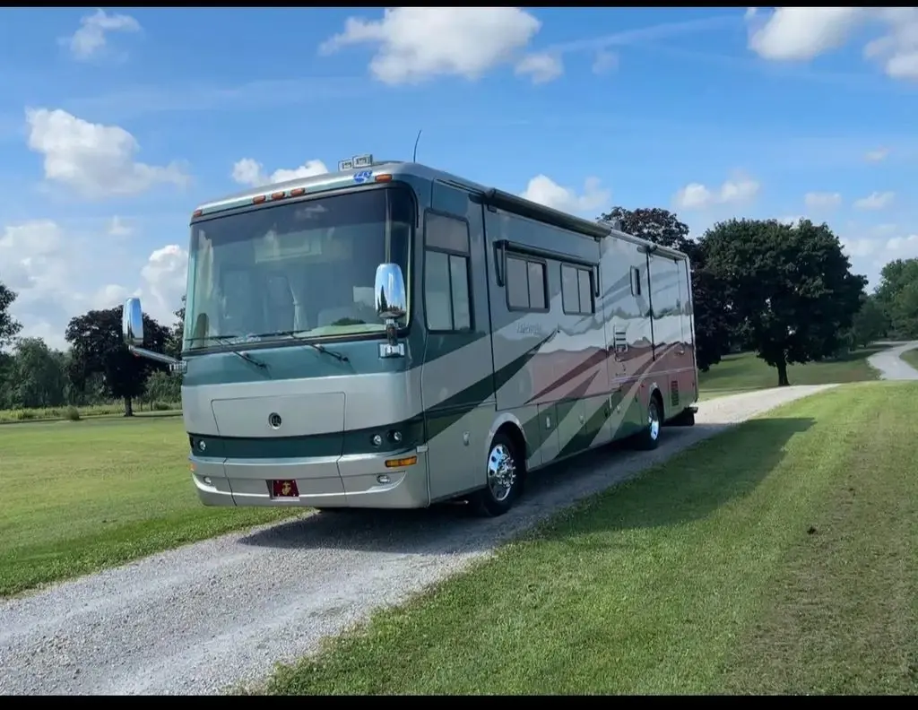 2006 Holiday Rambler Ambassador Class A Motorhome