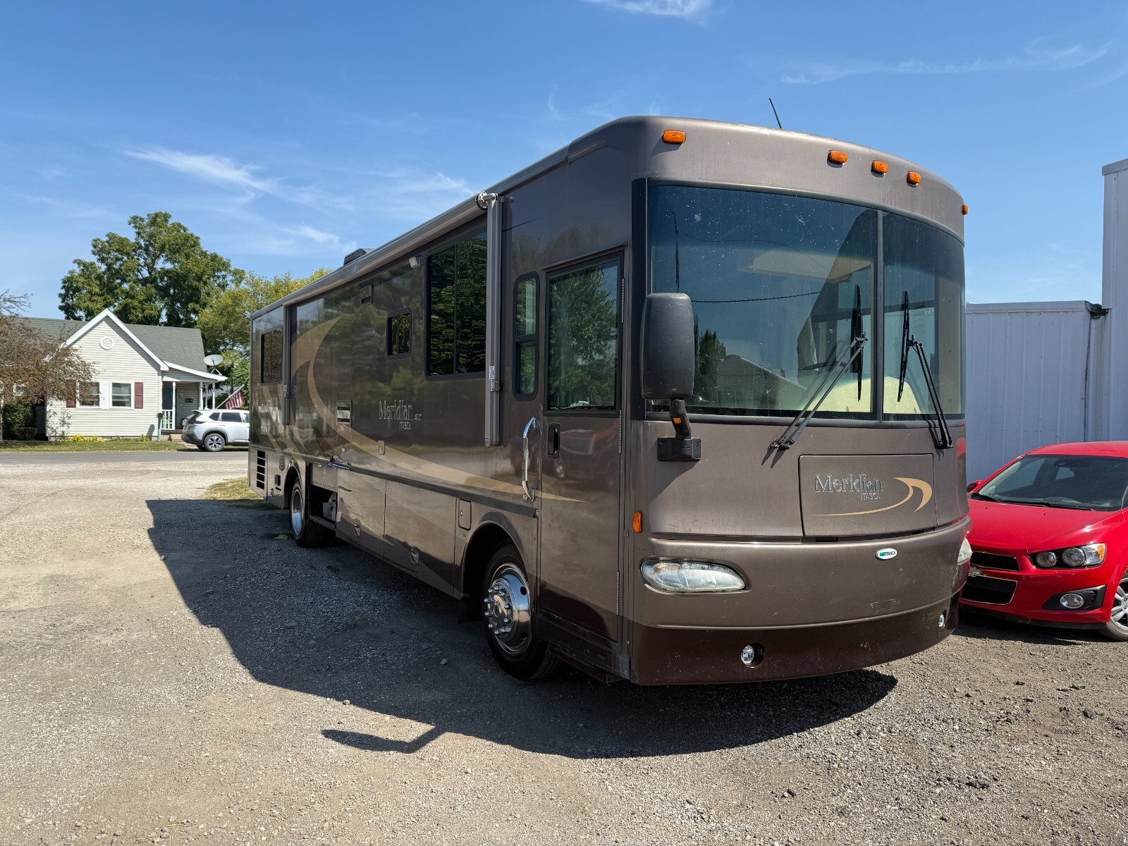2006 Winnebago Meridian IKP-36SG