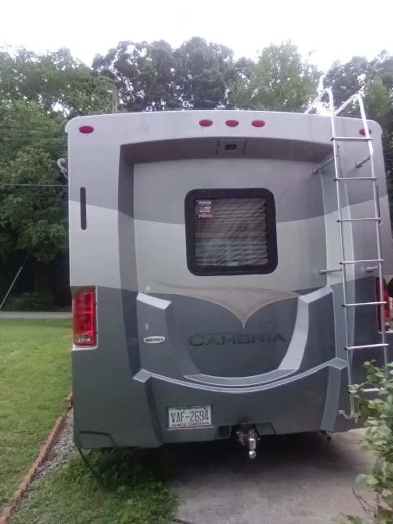 2010 Itasca Cambria Class C Motorhome