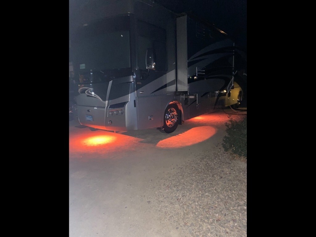 2010 Winnebago Tour Motorized Class A