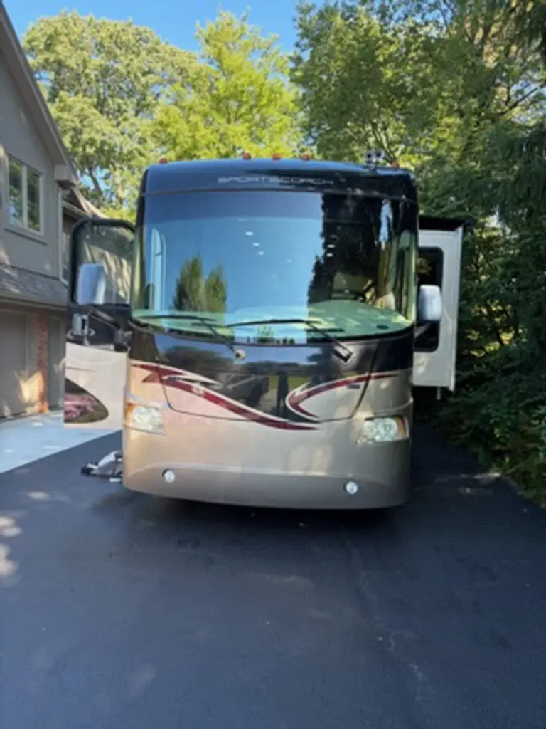 2011 Coachmen Sportscoach Class A Motorhome