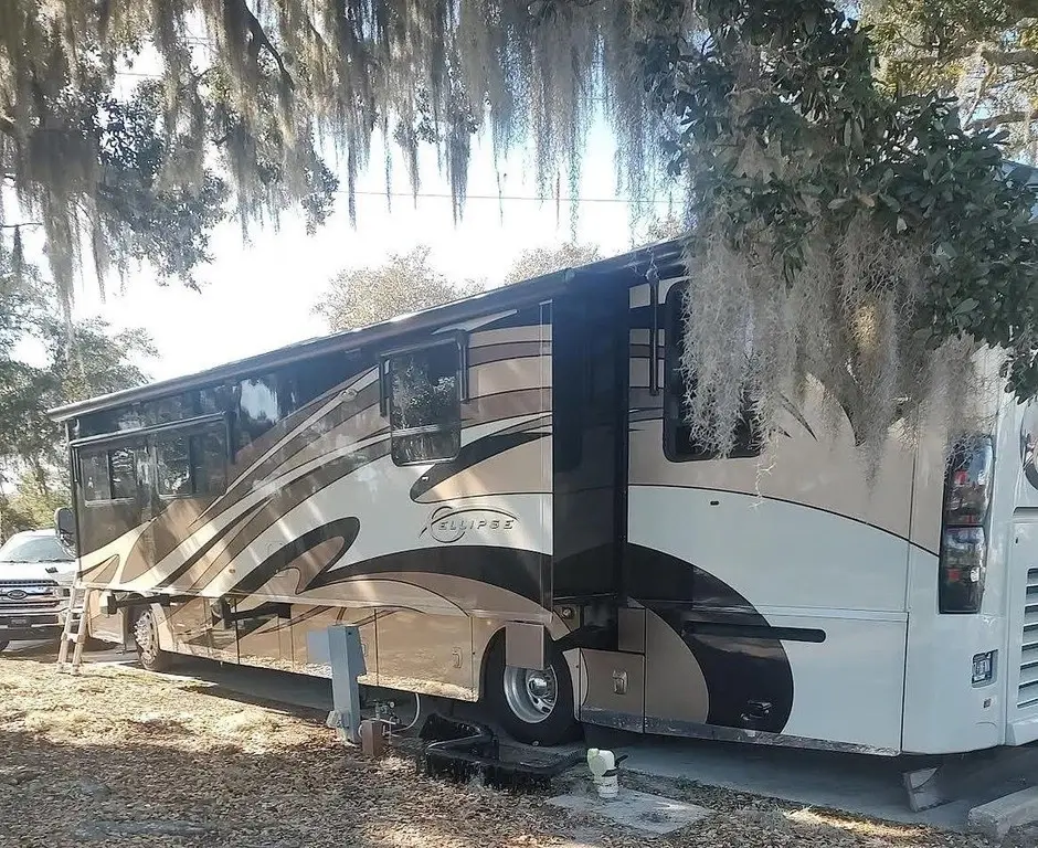 2011 Itasca Ellipse Motorized Class A