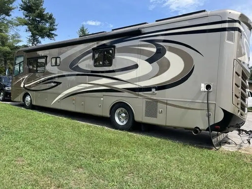 2012 Monaco Knight Motorized Class A