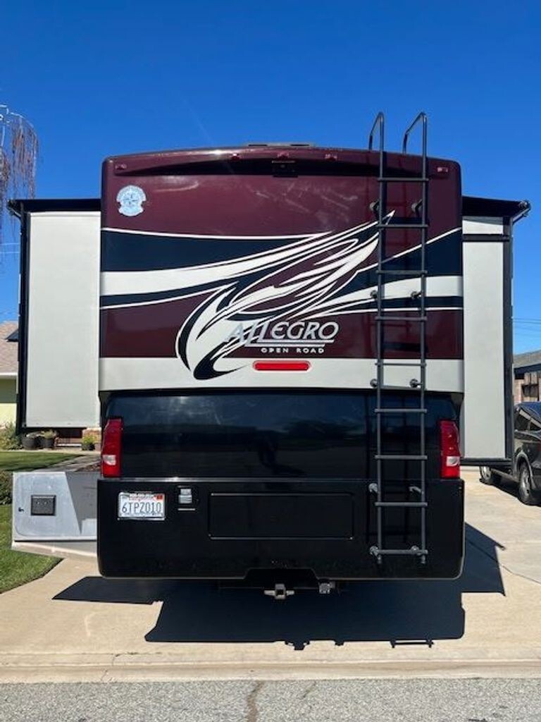 2012 Tiffin Motorhomes Allegro Open Road Class A Motorhome