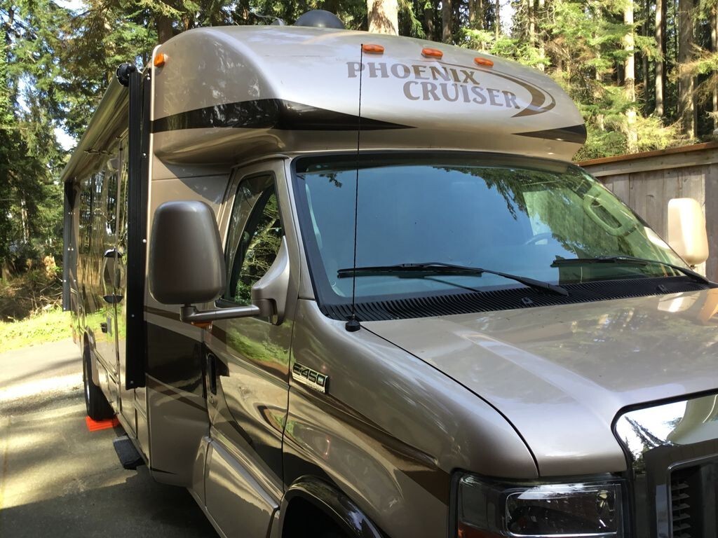 2014 Phoenix Cruiser Motorhome Class B Motorhome