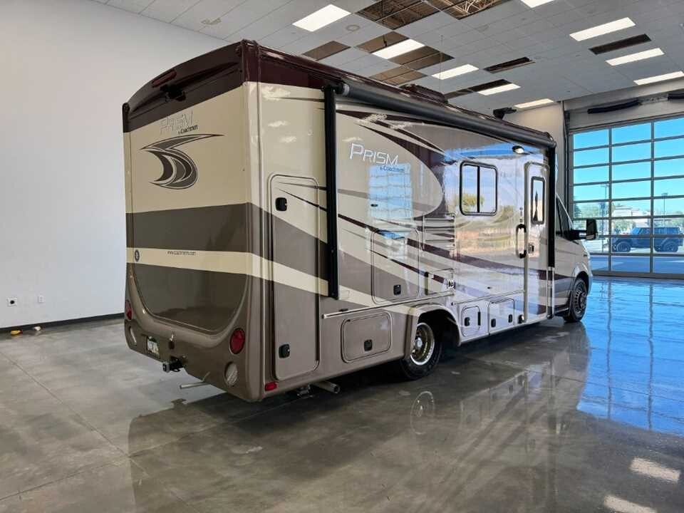 2015 WHITE COACHMEN PRISM