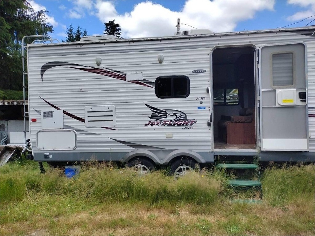 2015 Jayco Jay Flight Travel Trailer