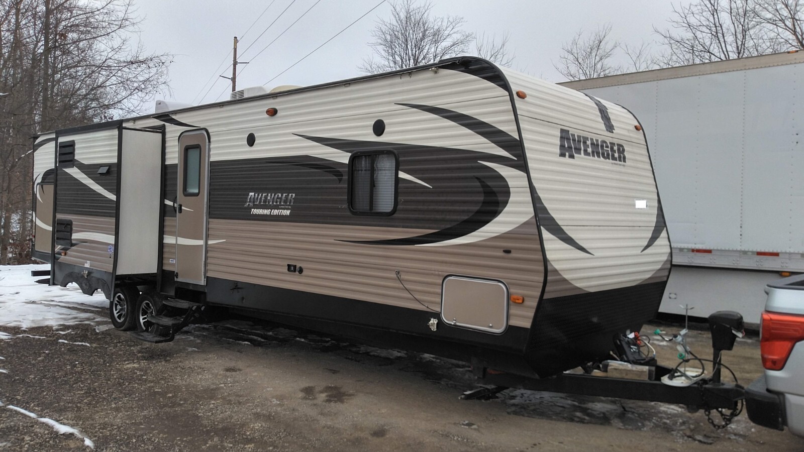 2015 PRIME TIME Freedom Express Ultra-Lite Travel Trailer