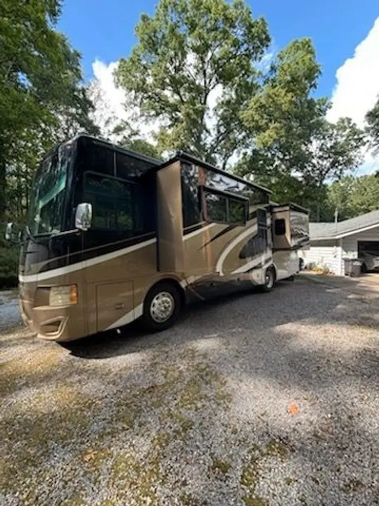 2016 Tiffin Motorhomes Allegro Red Class A Motorhome