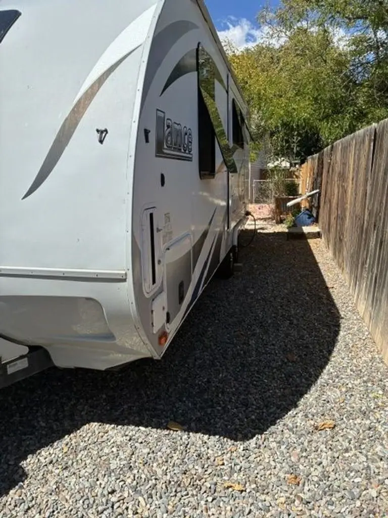 2017 Lance Travel Trailer Travel Trailer