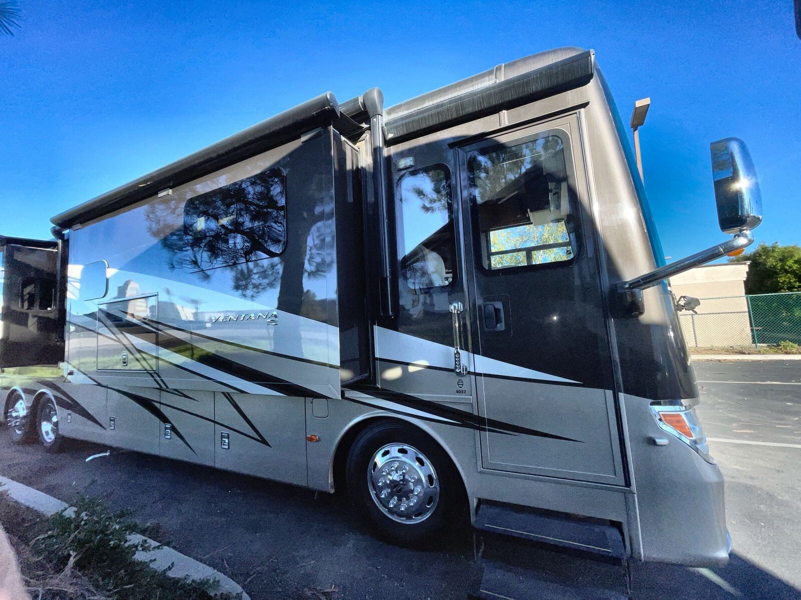 2017 Newmar Ventana