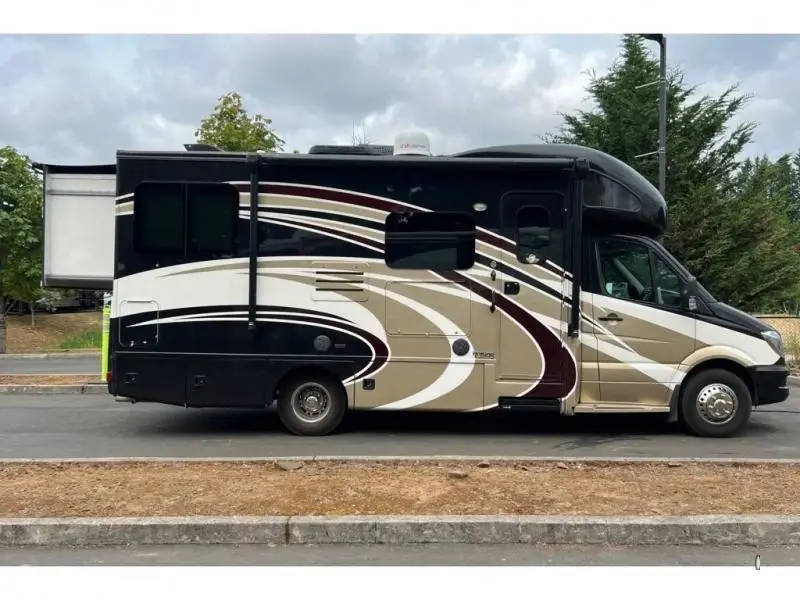 2017 Thor Motor Coach Citation Sprinter 24SR