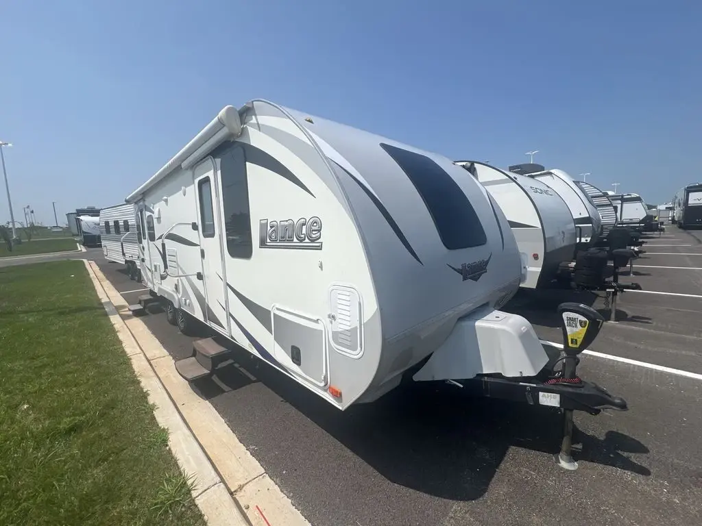2018 Lance Lance Travel Trailer