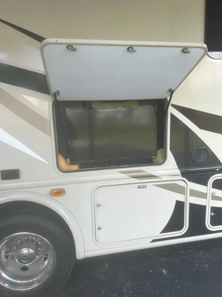 2018 Thor Motor Coach A.C.E. Class A Motorhome