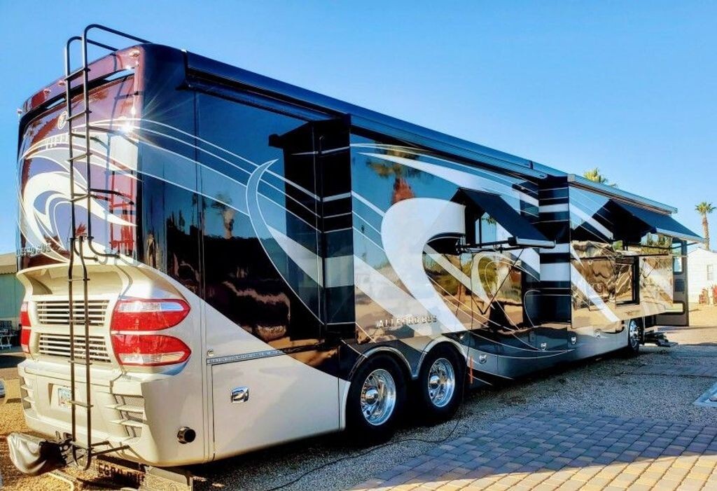 2018 Tiffin Motorhomes Allegro Bus Class A Motorhome