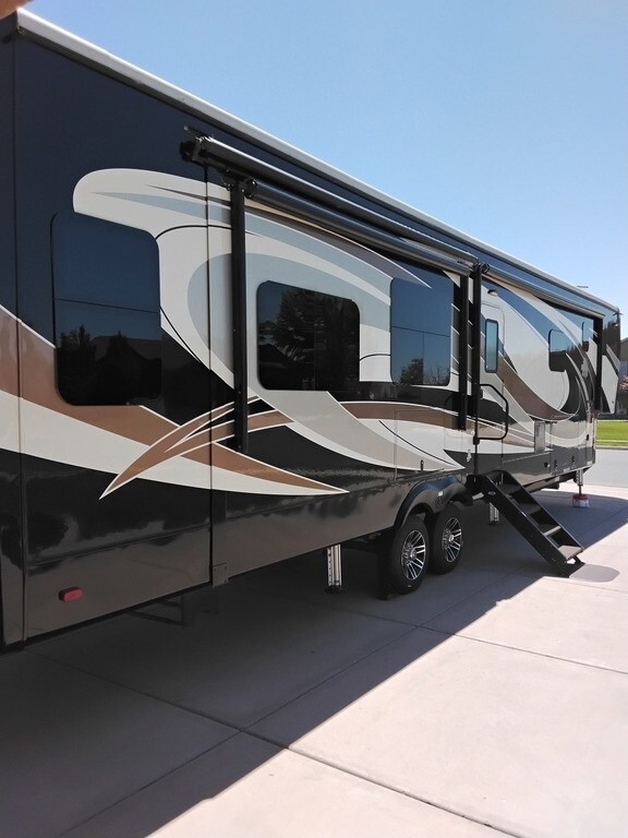 2019 Heartland Landmark 365 Fifth Wheel