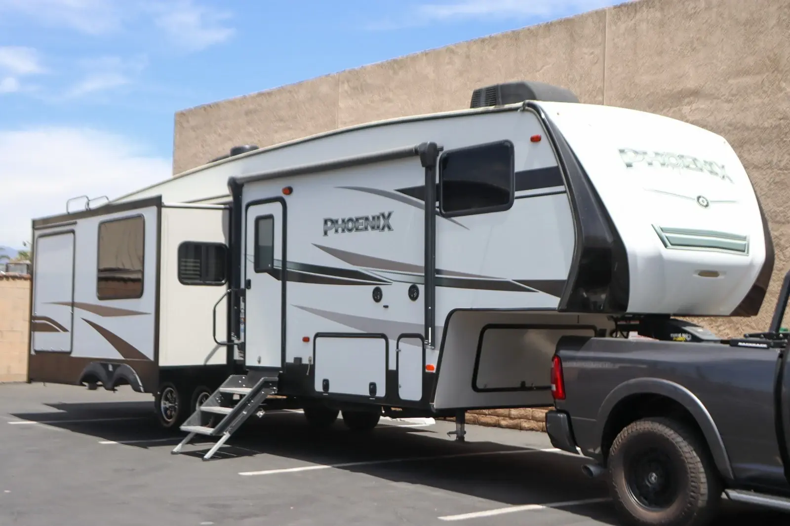 2019 Forest River Shasta Phoenix 285RLS