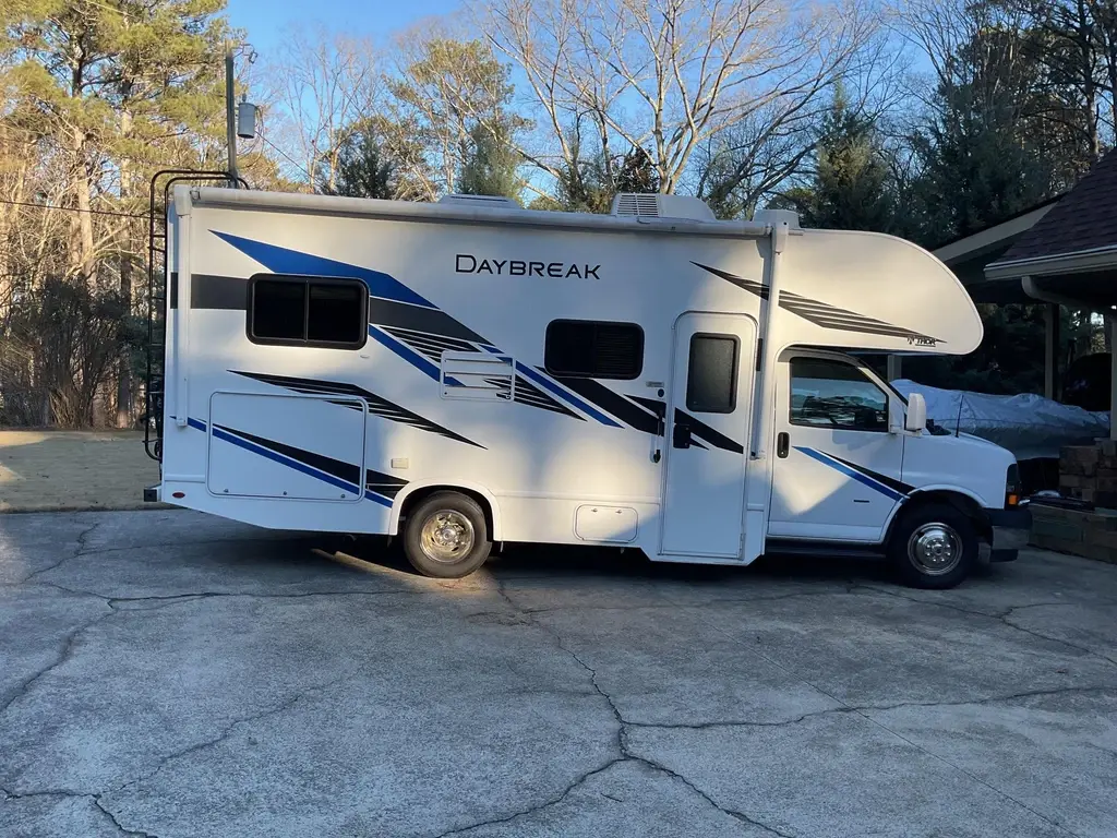 2019 Thor Motor Coach Daybreak Class C Motorhome