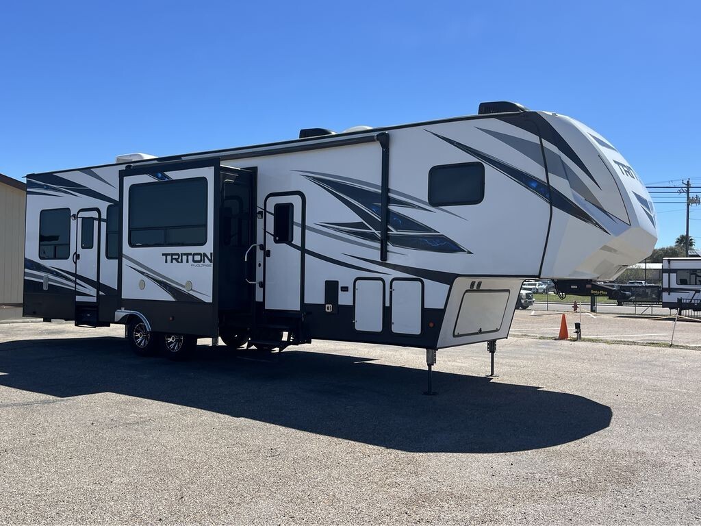 2020 Dutchmen Voltage Triton