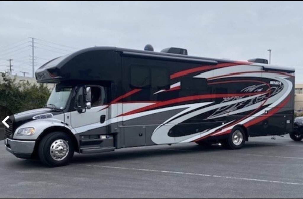 2020 Jayco Seneca Motorized Class C