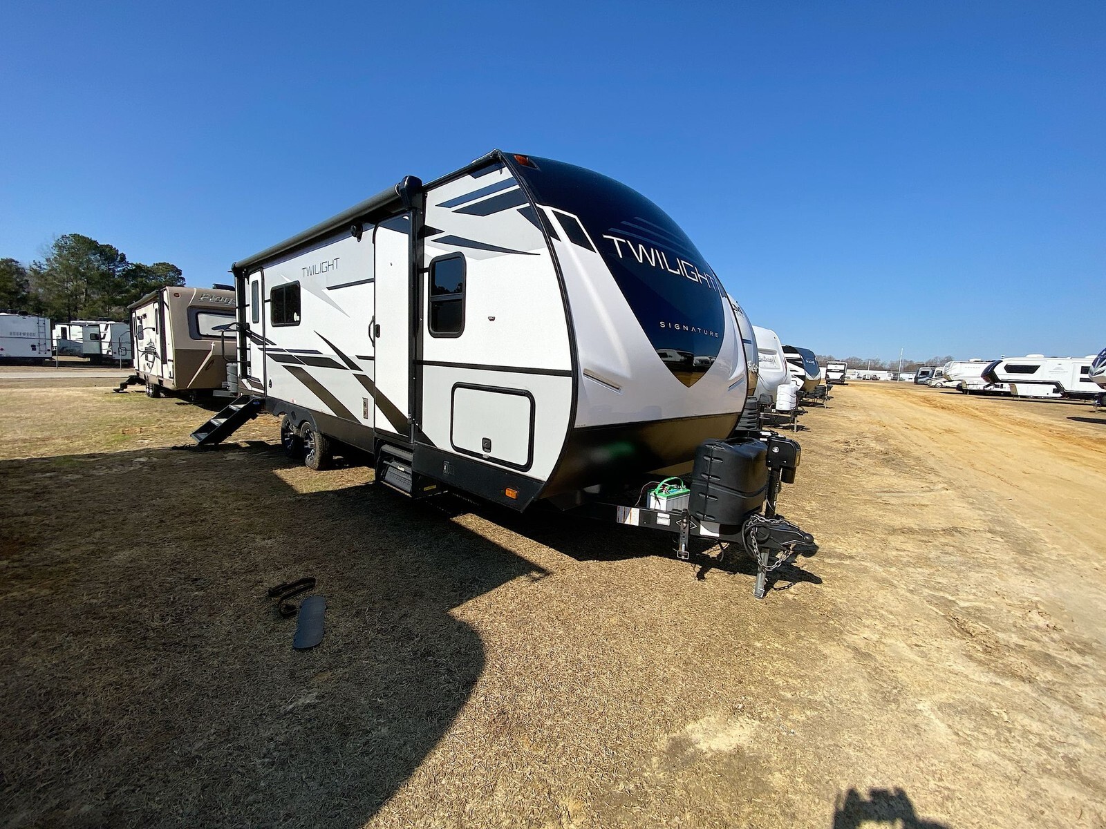2021 Cruiser RV Twilight Signature