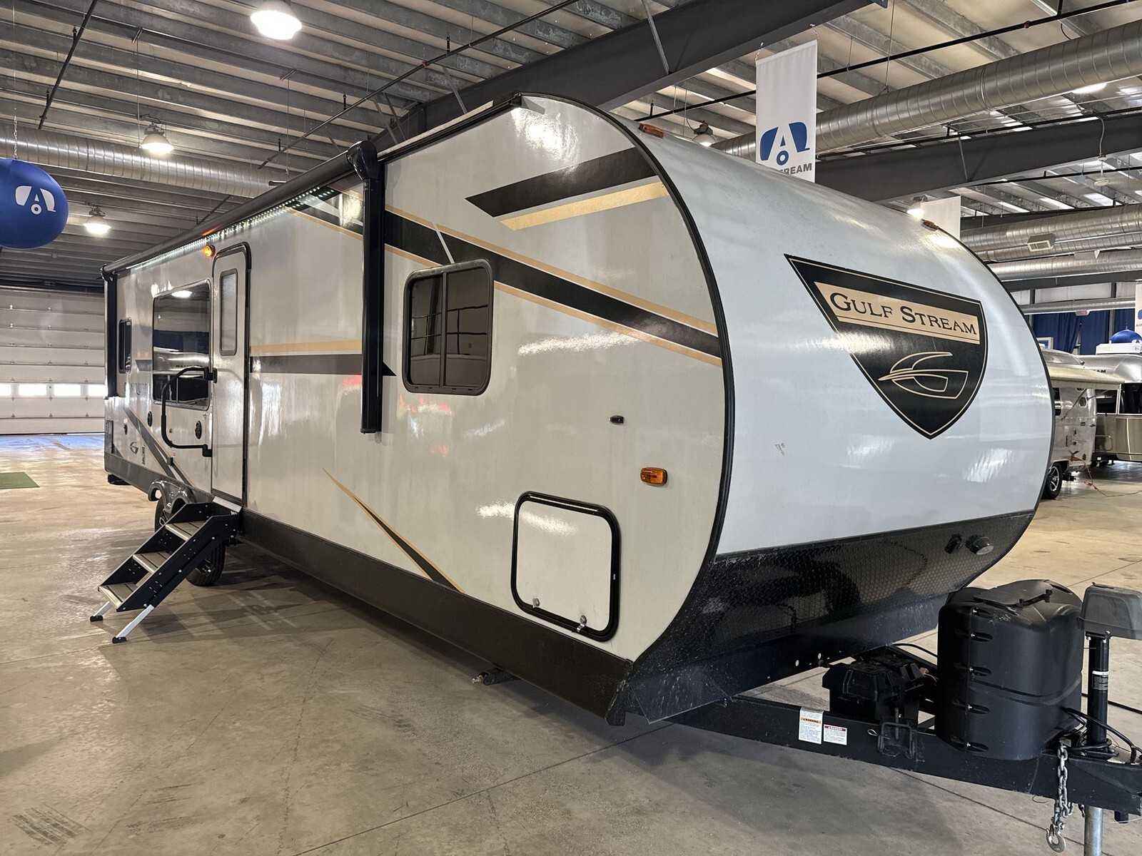 2021 Gulf Stream Conquest