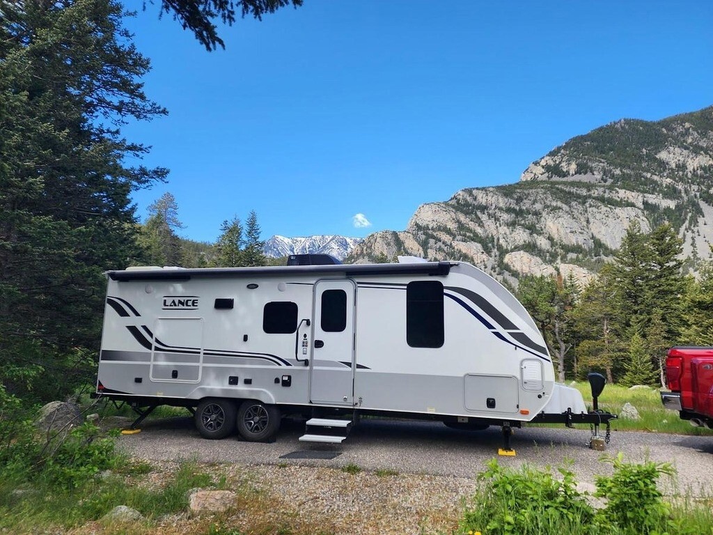 2021 Lance Travel Trailer Travel Trailer