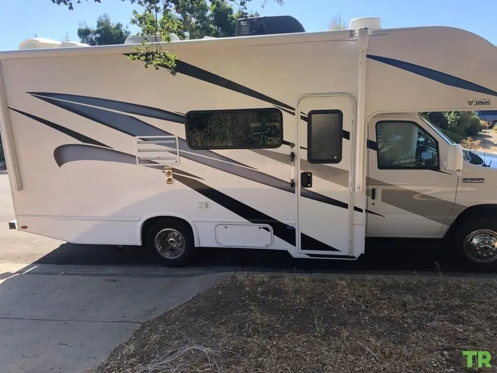 2021 Thor Motor Coach Freedom Elite Motorized Class C