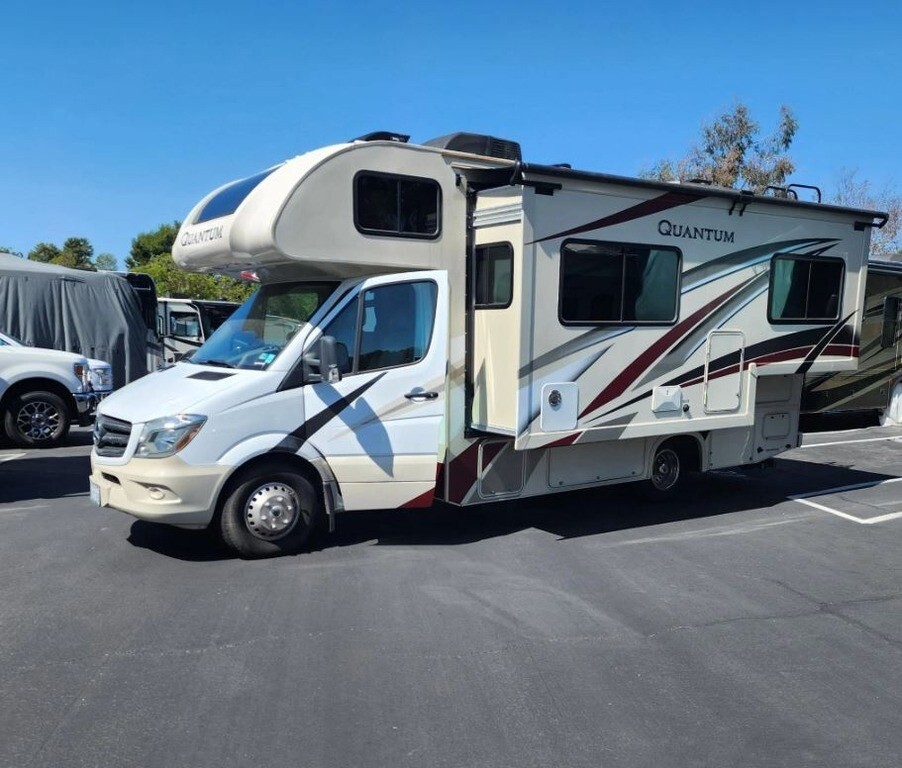 2021 Thor Motor Coach Quantum Sprinter Motorized Class C