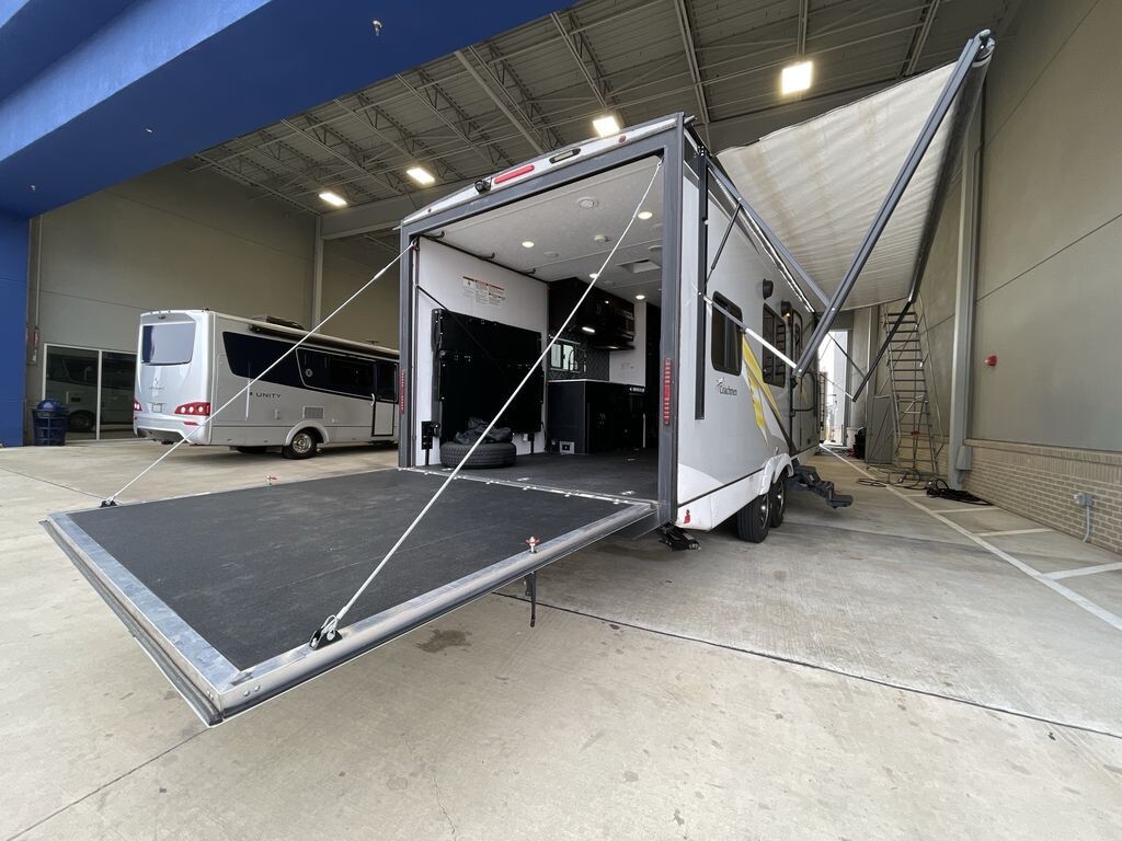 2022 Coachmen Adrenaline