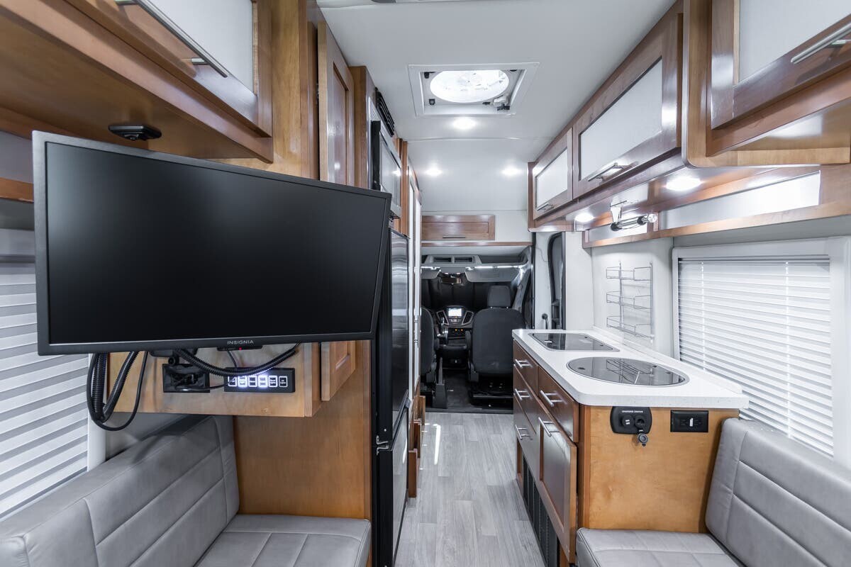 2022 Coachmen Beyond