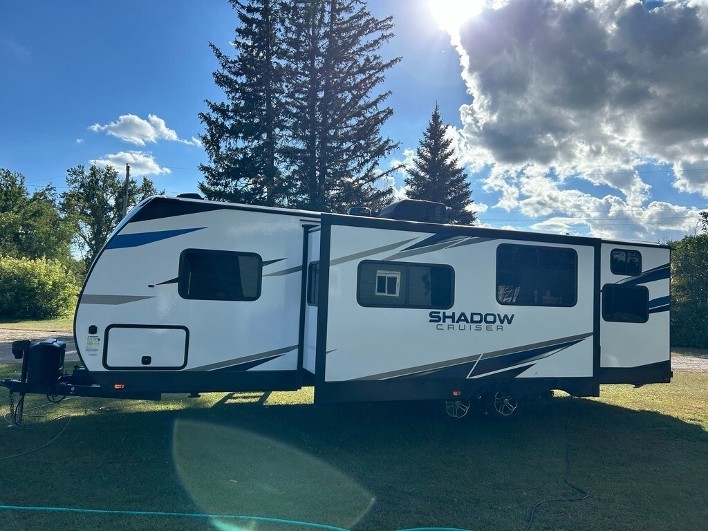 2022 Cruiser RV Shadow Cruiser Travel Trailer