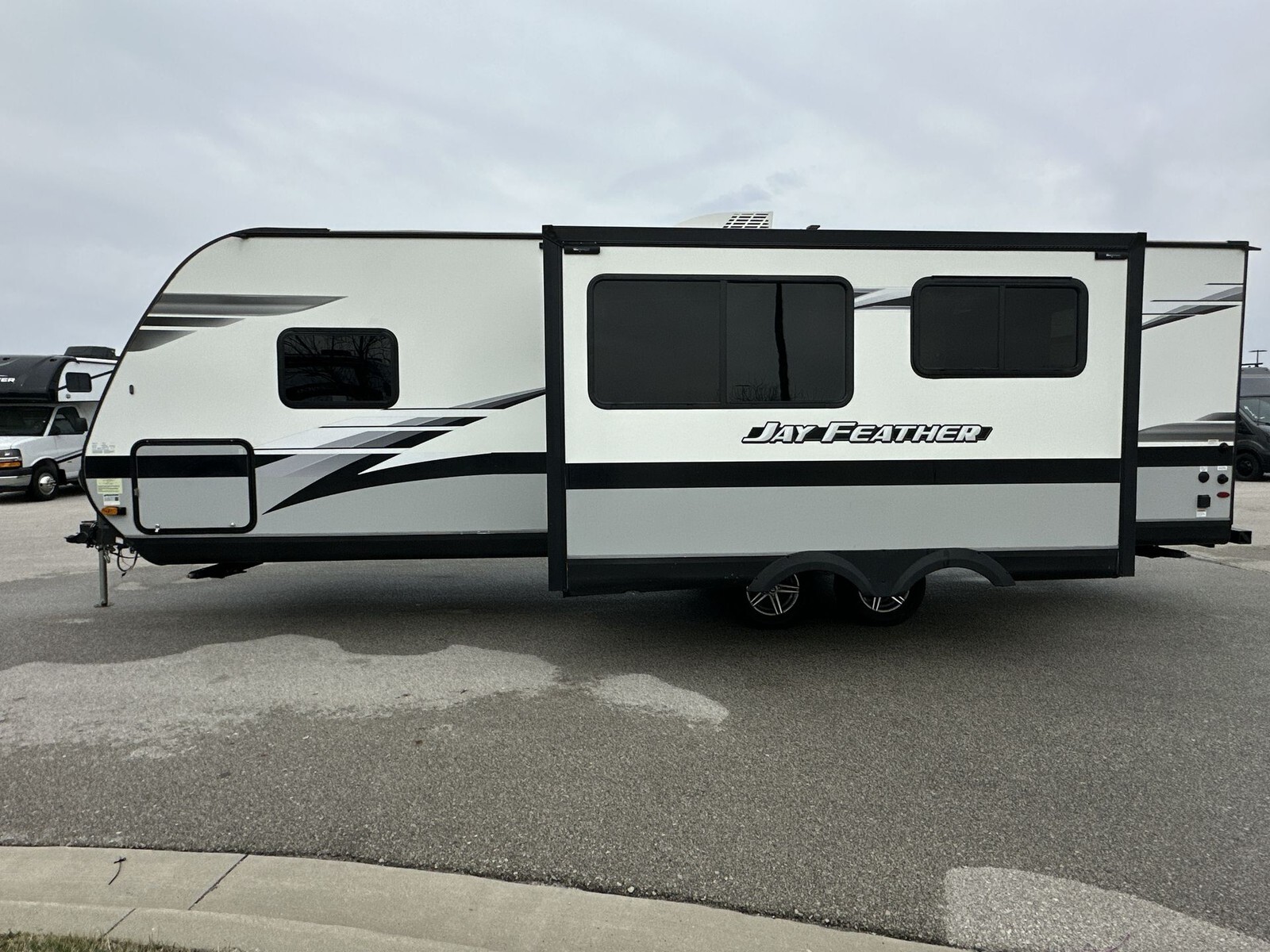 2022 Jayco Jay Feather