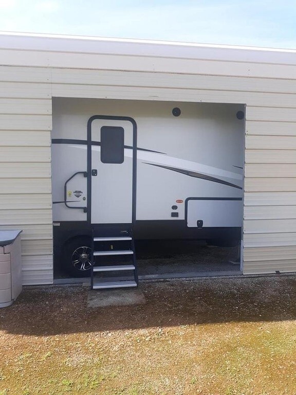 2022 Keystone Sprinter (Fifth Wheel)