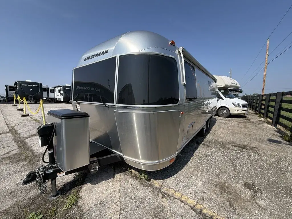 2023 Airstream Flying Cloud