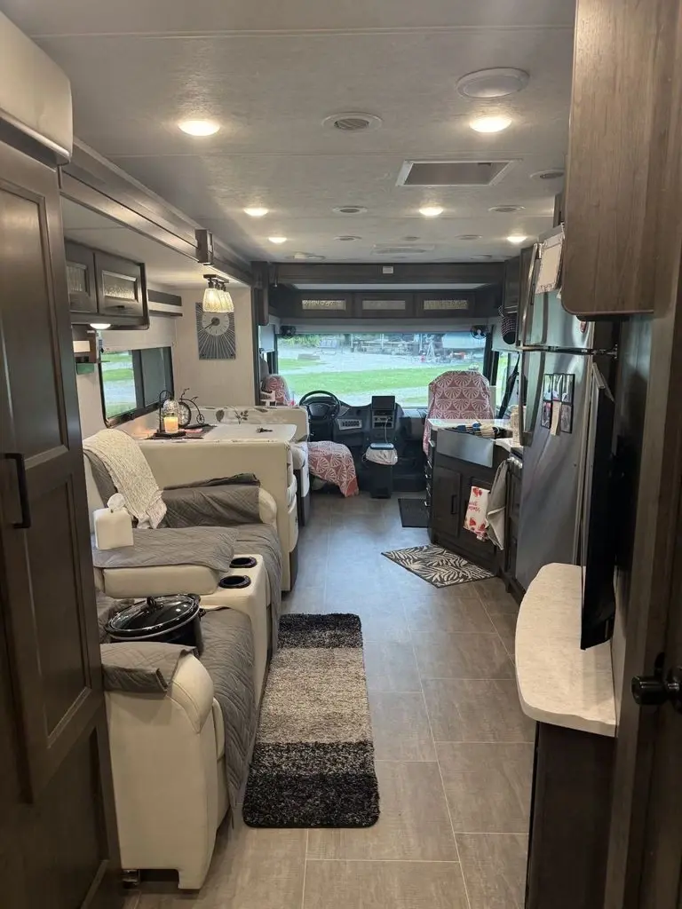 2023 Coachmen Encore Class A Motorhome