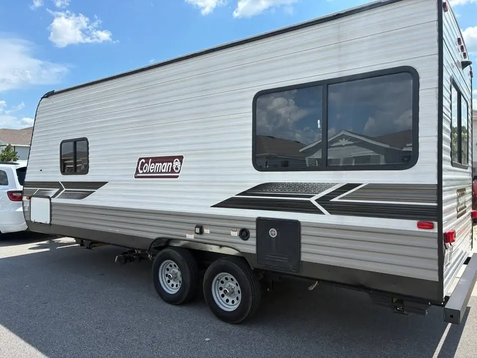 2023 Dutchmen Coleman Lantern LT Travel Trailer
