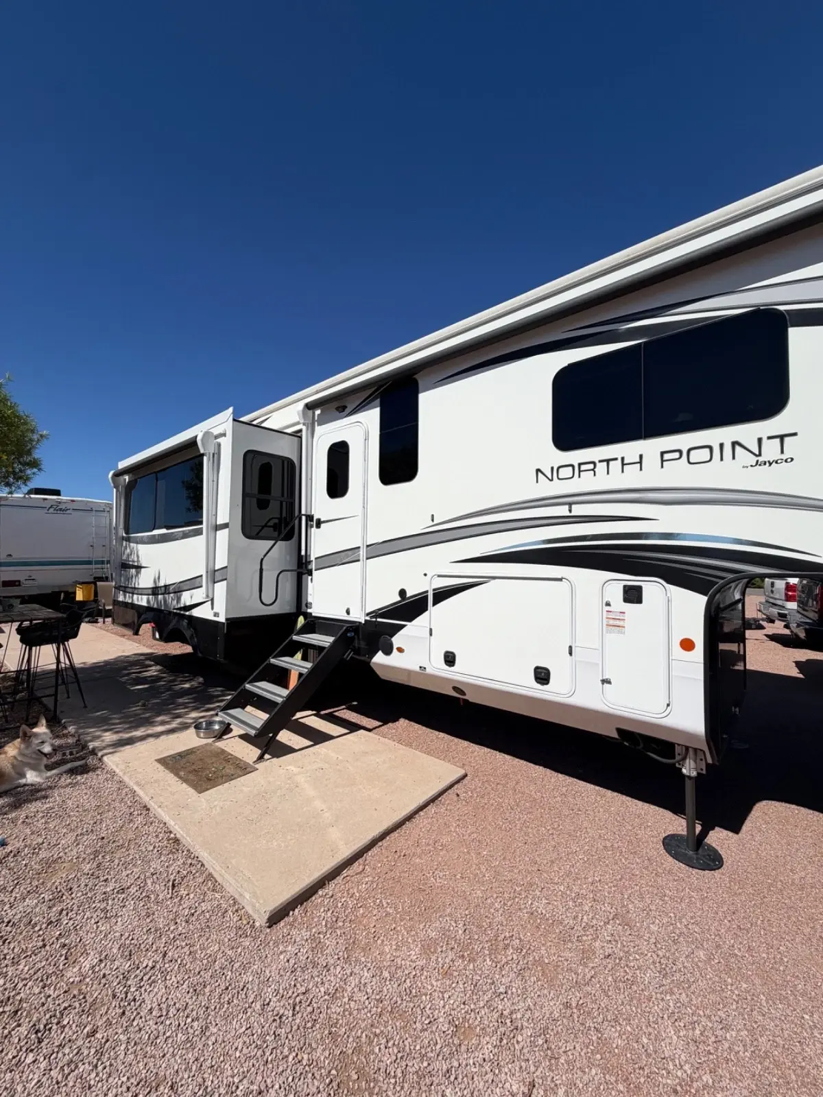 2023 Jayco Northpoint 373 BHOK