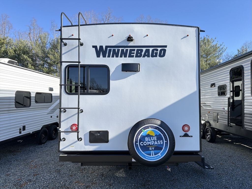 2023 Winnebago Minnie