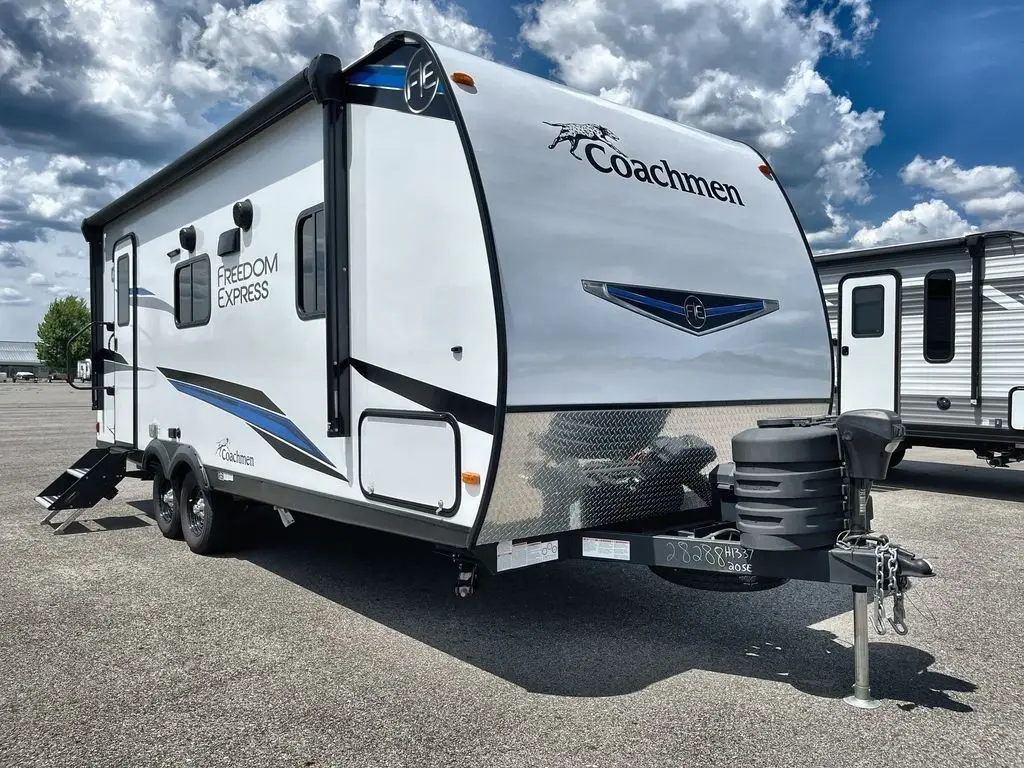 2024 Coachmen Freedom Express Select