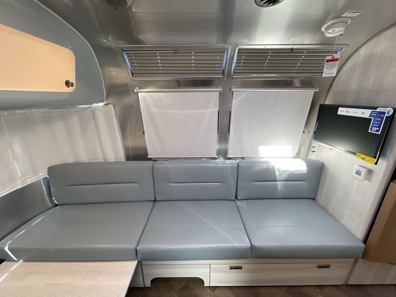 2025 Airstream International